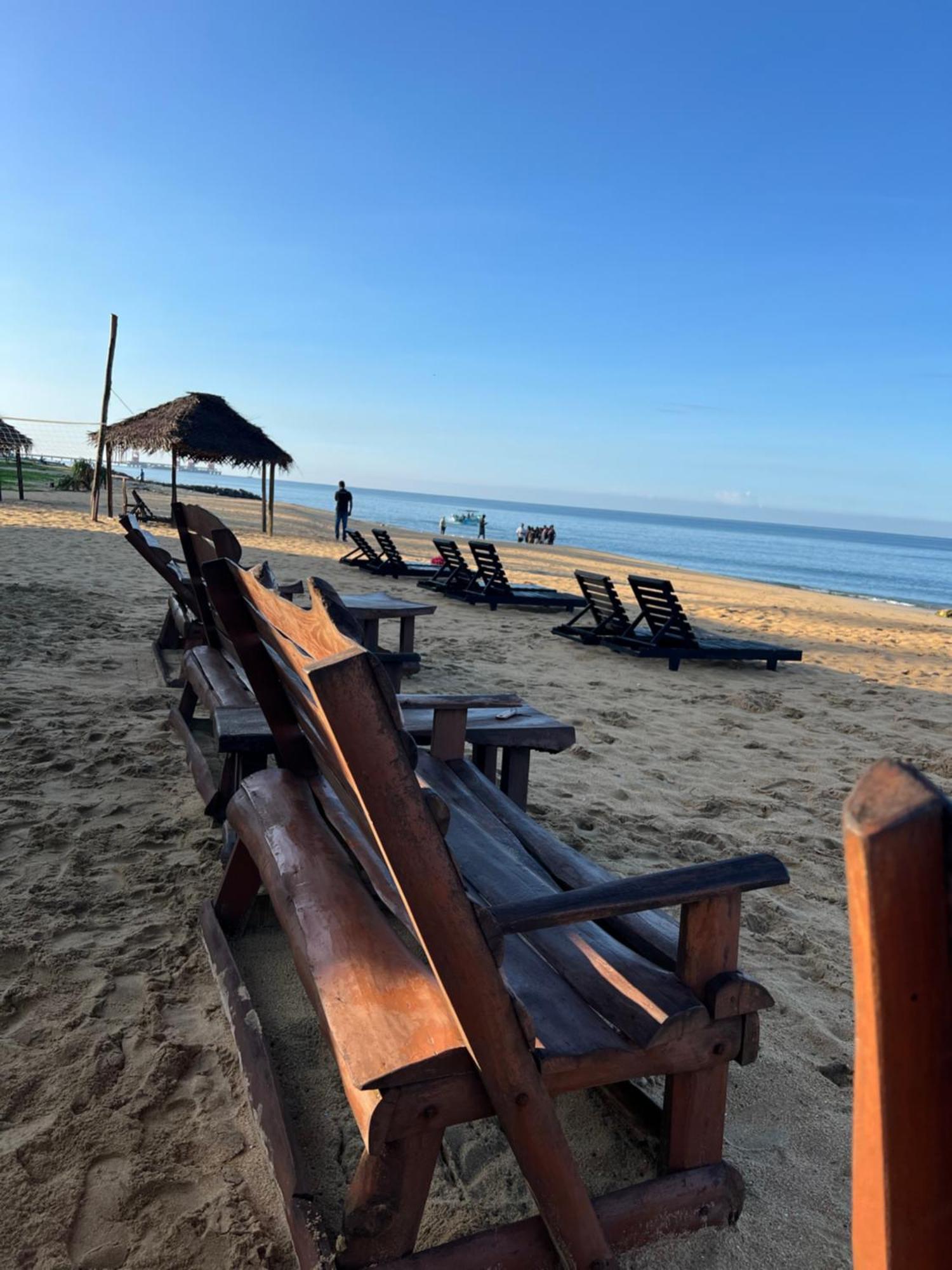 Omeesha Beach Hotel Kalpitiya Luaran gambar