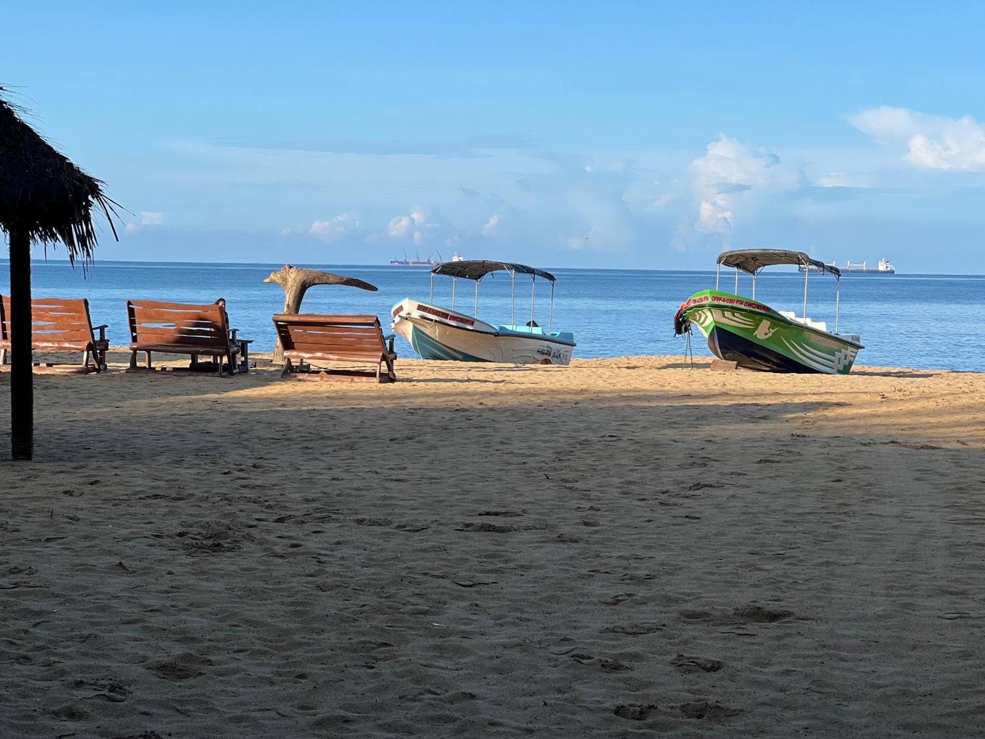 Omeesha Beach Hotel Kalpitiya Luaran gambar