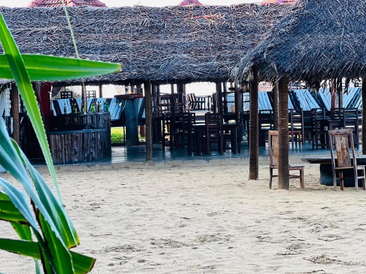 Omeesha Beach Hotel Kalpitiya Luaran gambar