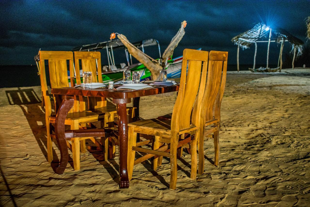 Omeesha Beach Hotel Kalpitiya Luaran gambar