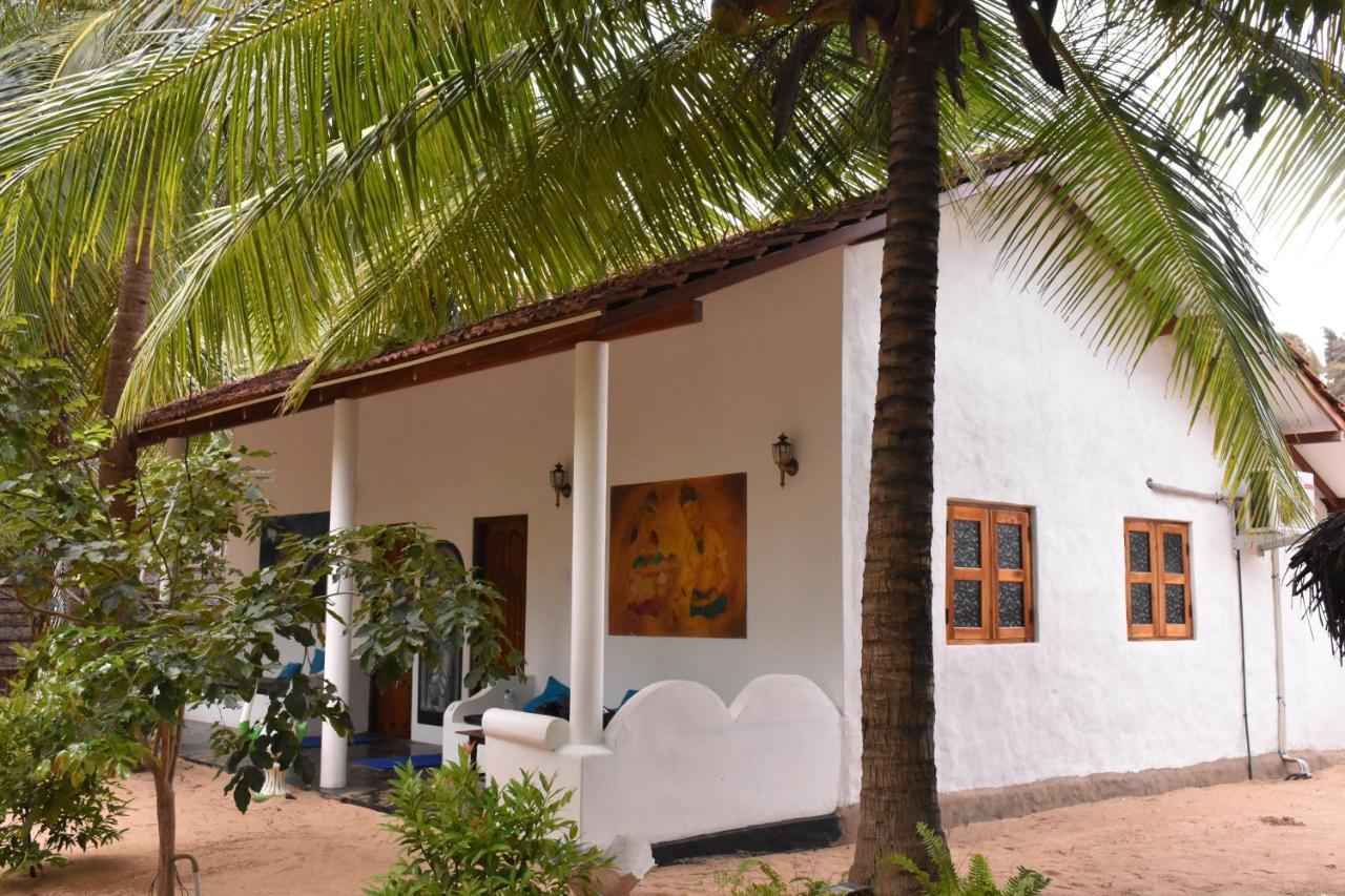 Omeesha Beach Hotel Kalpitiya Luaran gambar